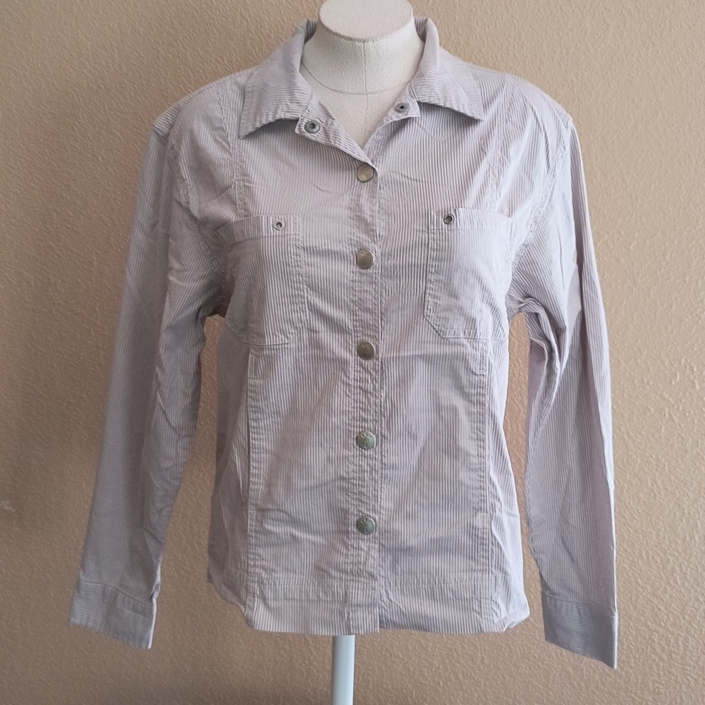 Lulu-B Women's Tan Pinstripe Snap Front Long Sleeve Shirt/Shacket Size M